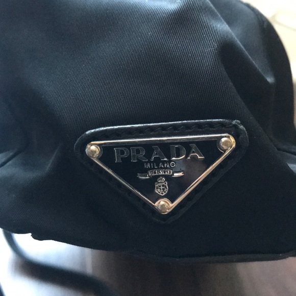 Prada Handbag - Picture 3 of 8
